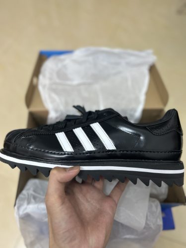 아디다스 x 클랏 슈퍼스타 코어 블랙 클라우드 화이트 IH5953 +반 사이즈큽니다 photo review