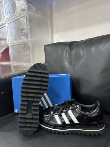 아디다스 x 클랏 슈퍼스타 코어 블랙 클라우드 화이트 IH5953 +반 사이즈큽니다 photo review
