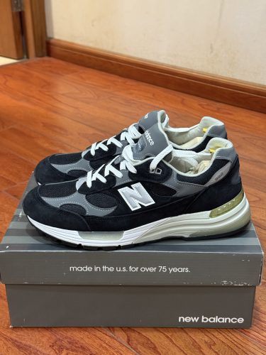 뉴발란스 992 메이드 인 USA 코어 블랙 그레이 U992BK photo review